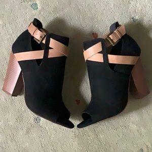 JustFab “Denene” Black Open Toe Heels SZ9